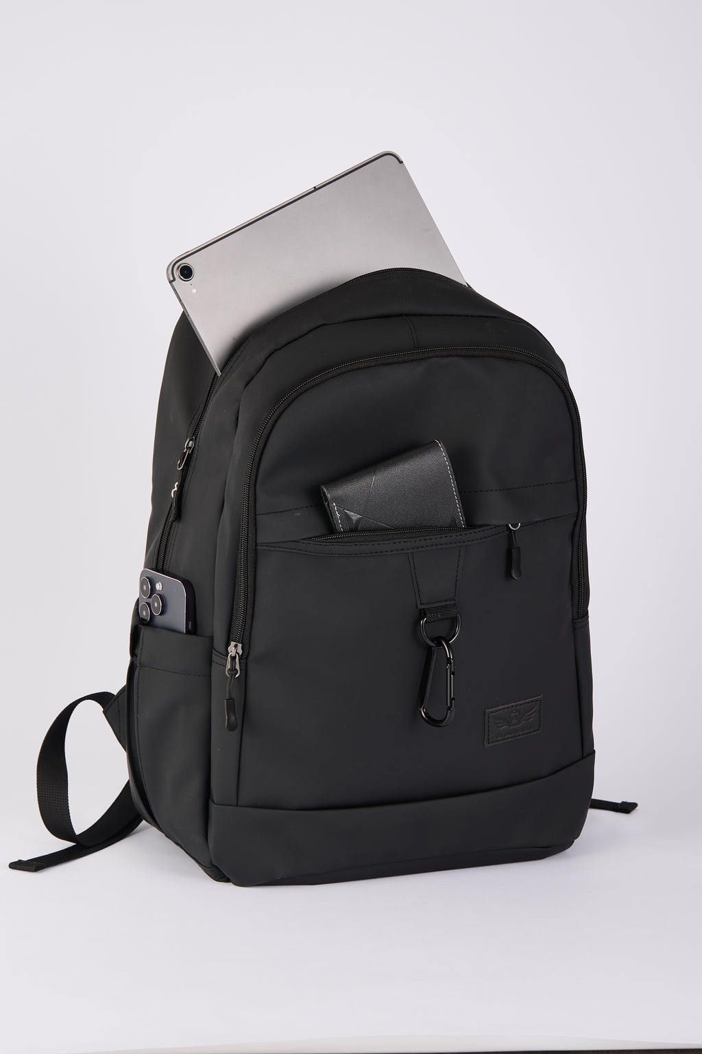 Discreet bulletproof backpack with water-resistant exterior