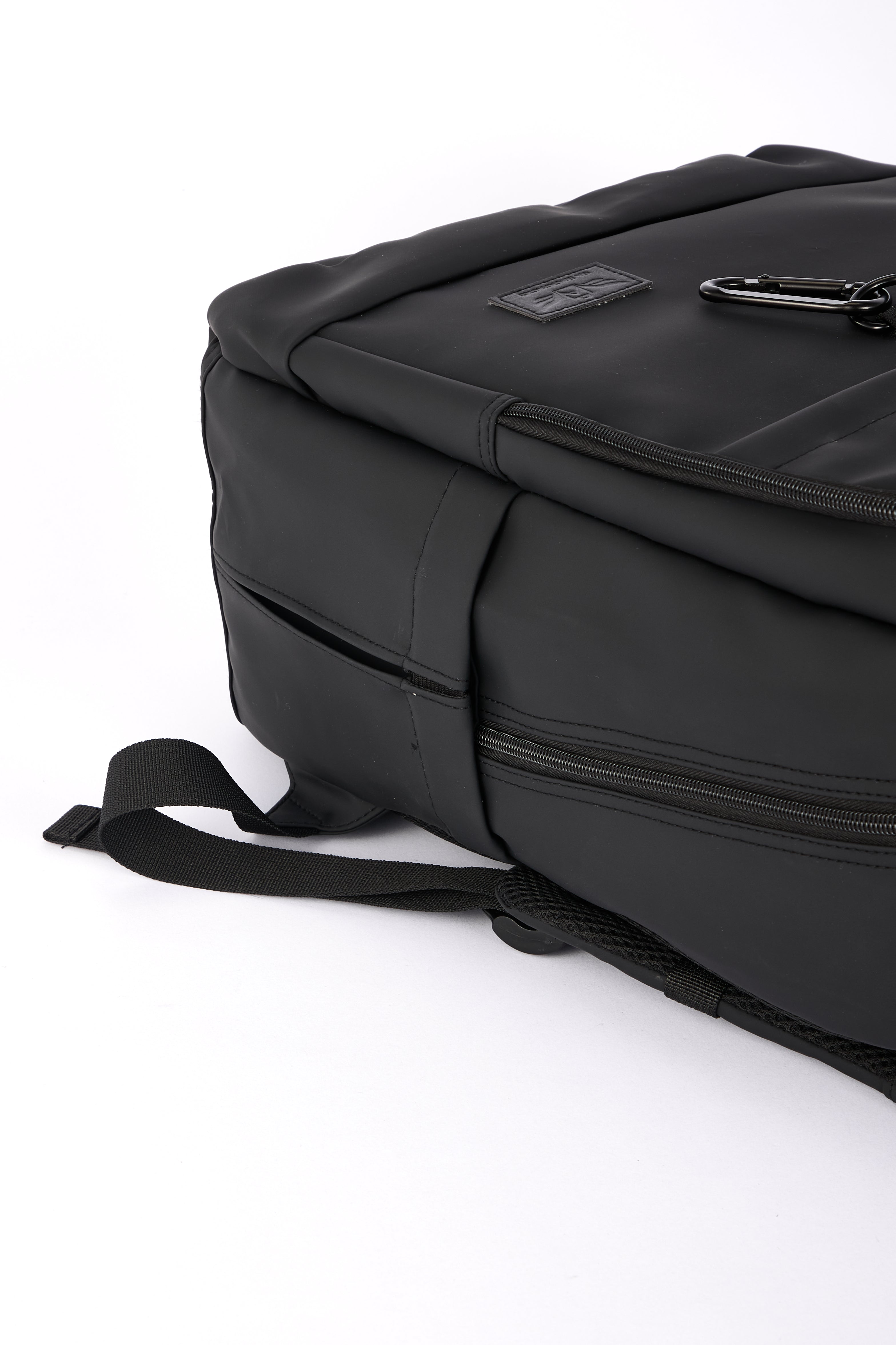 NIJ Level IIIA bulletproof backpack worn for everyday carry