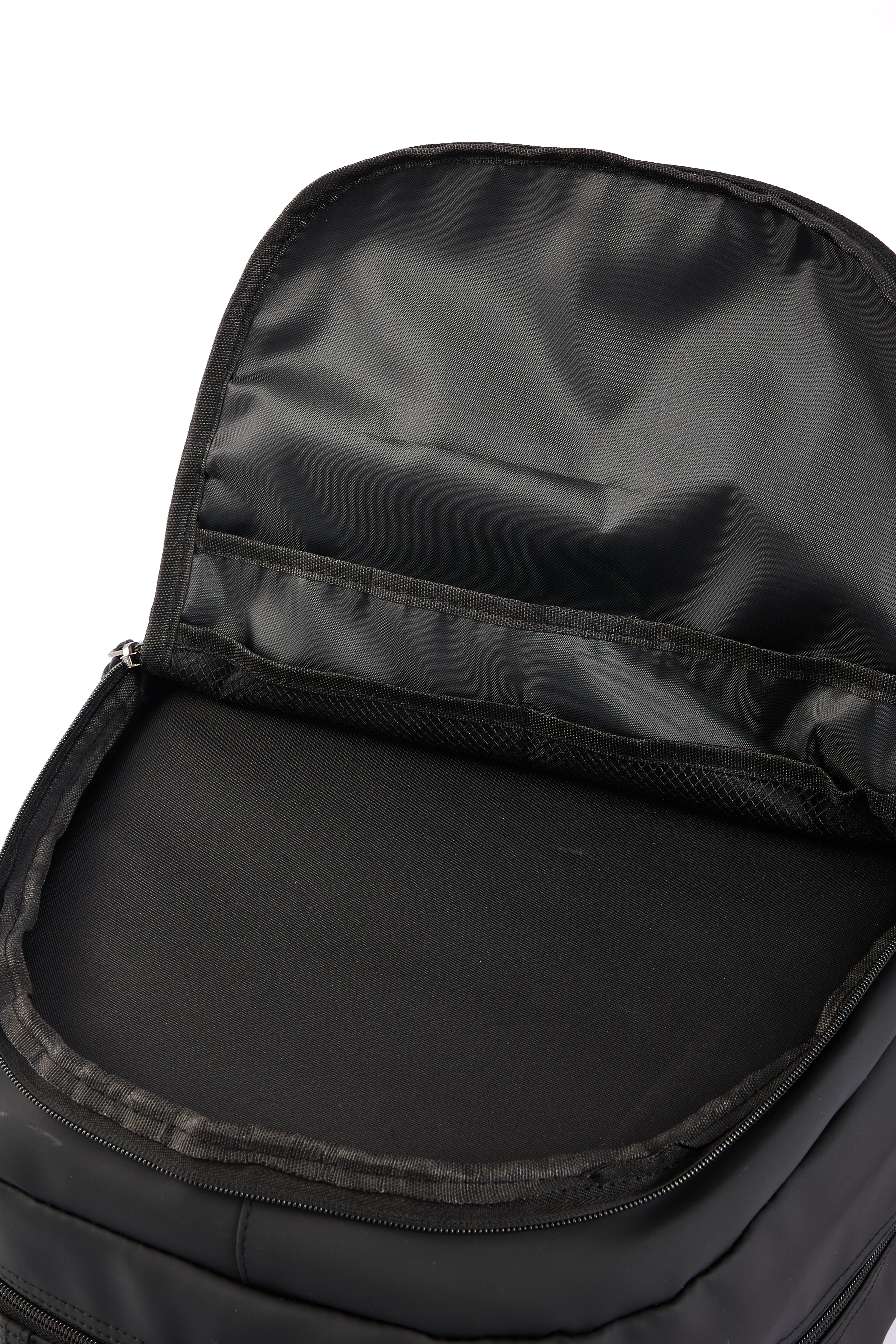 NIJ Level IIIA bulletproof backpack worn for everyday carry